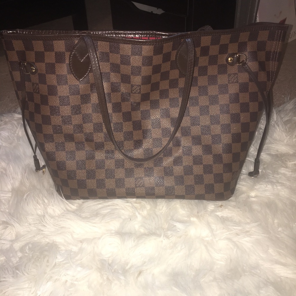 Louis Vuitton neverfall